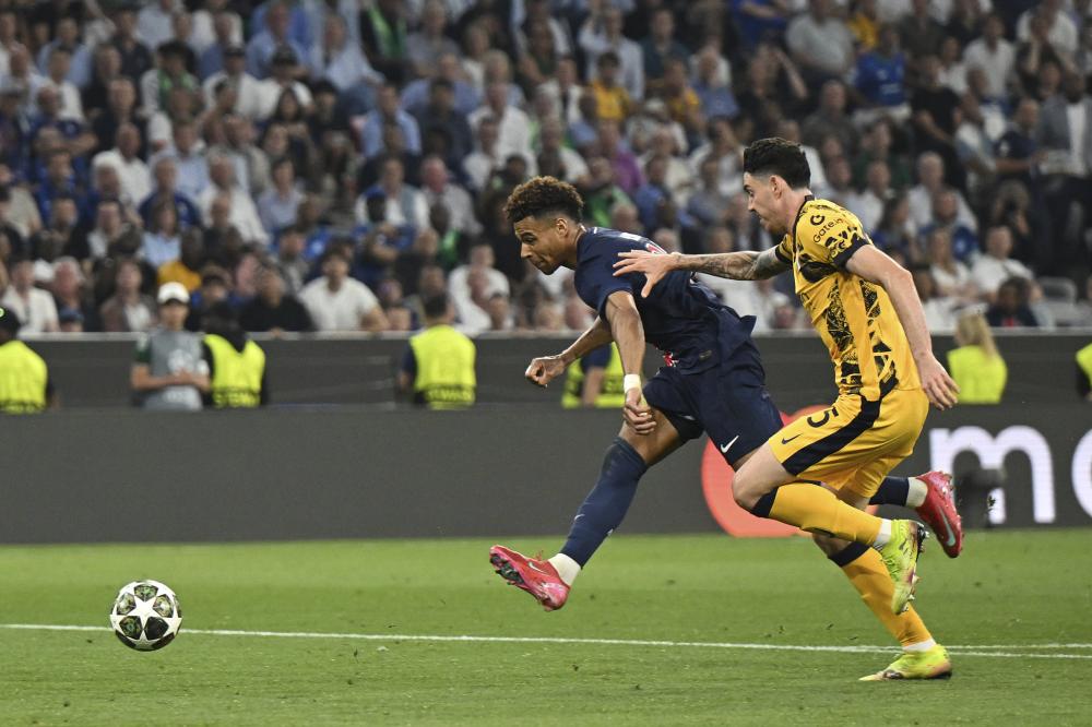 中甲半场：葛一凡两连扑保球门不失，苏州东吴0-0定南赣联